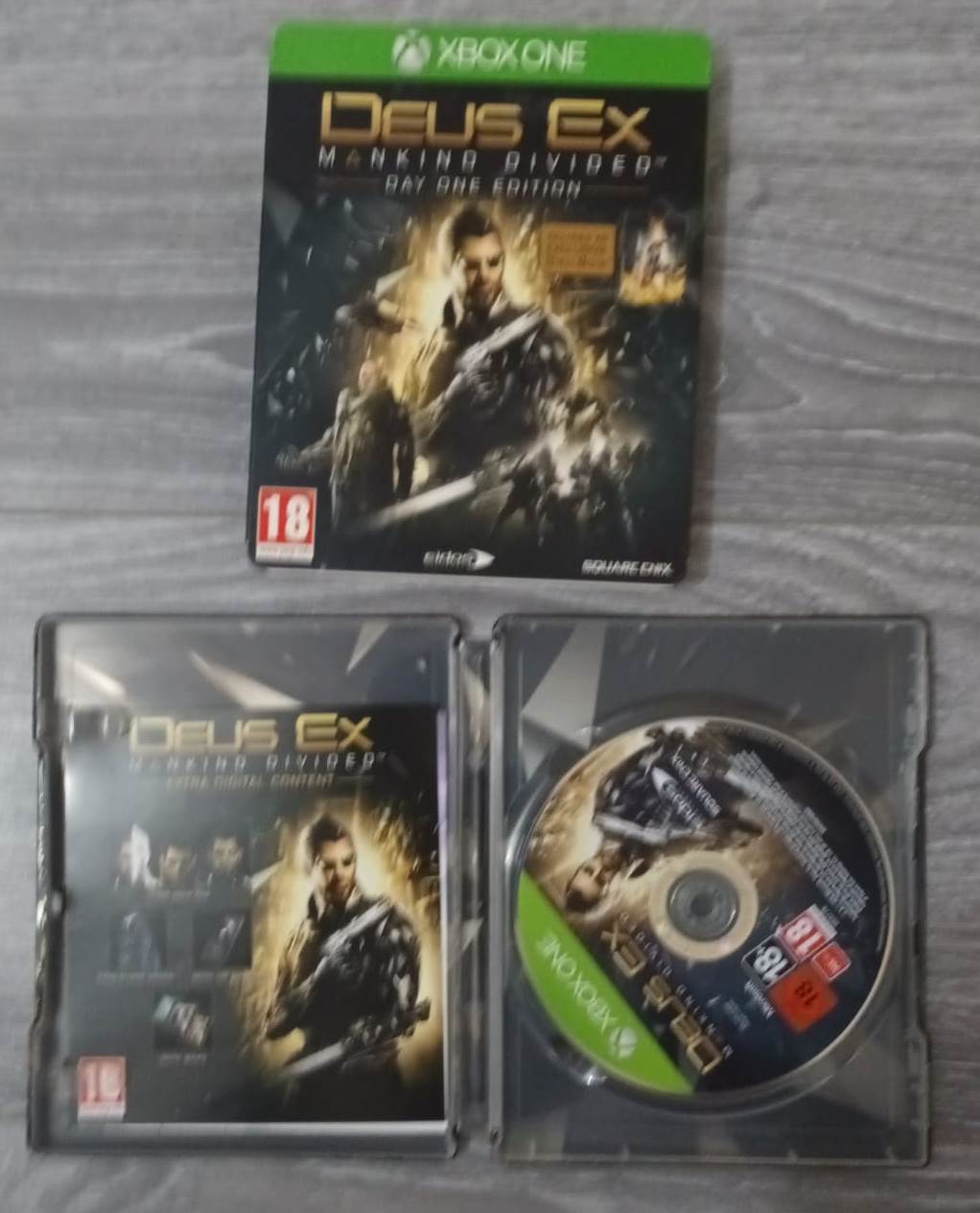 Joc XBOX One Deus Ex Mankind Divided - Day One Edition - Steelbook