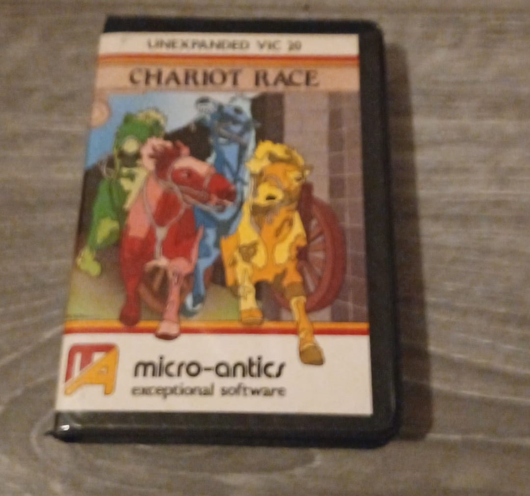 Joc AMIGA  Chariot Race - Micro Antics - Commodore VIC-20