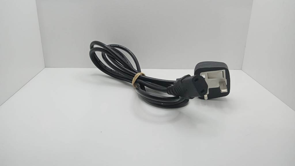 Kabel pro - napájení - XBOX 360 / XBOX ONE / PC - UK - Černá